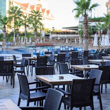 Side Crown Palace Ultra All Inclusive Bagian luar foto