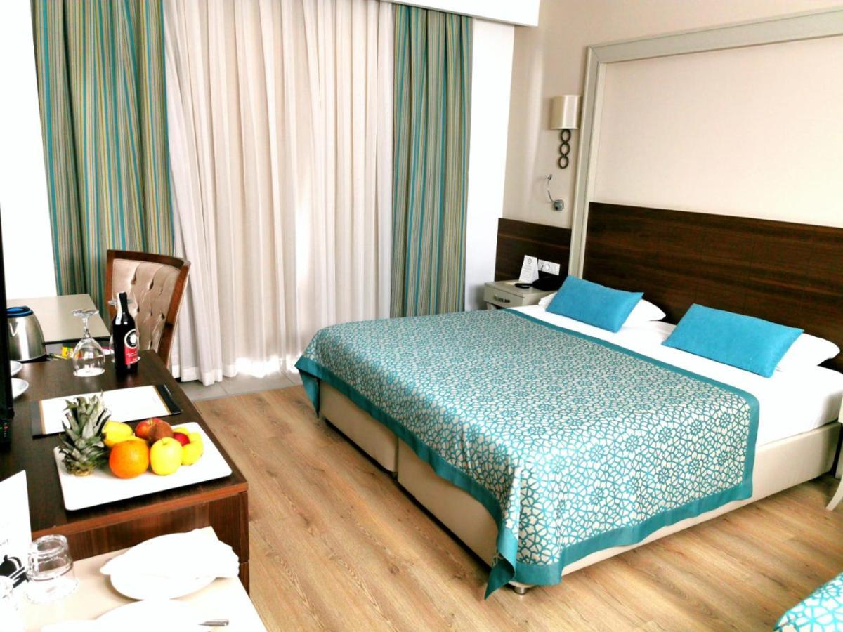 Side Crown Palace Ultra All Inclusive Bagian luar foto