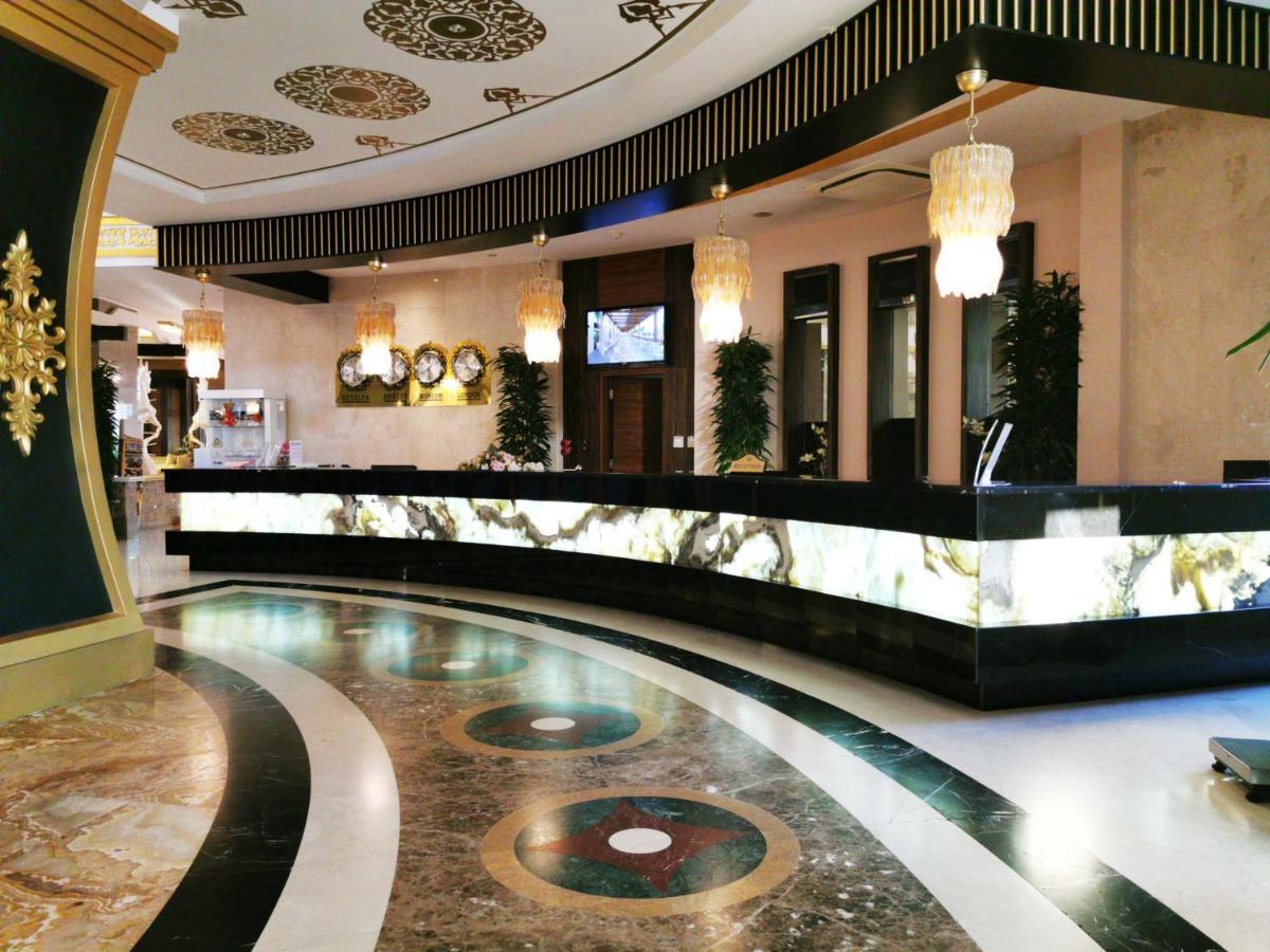 Side Crown Palace Ultra All Inclusive Bagian luar foto