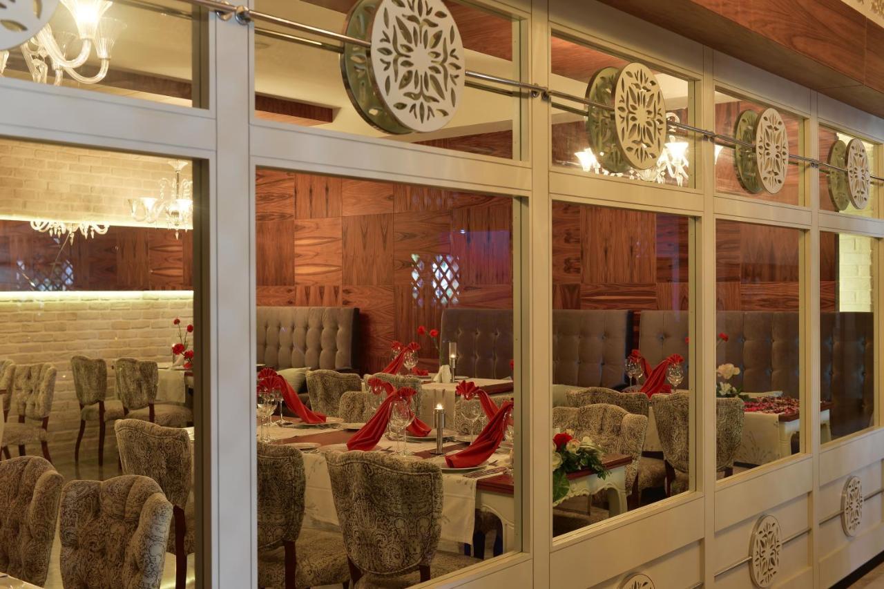 Side Crown Palace Ultra All Inclusive Bagian luar foto