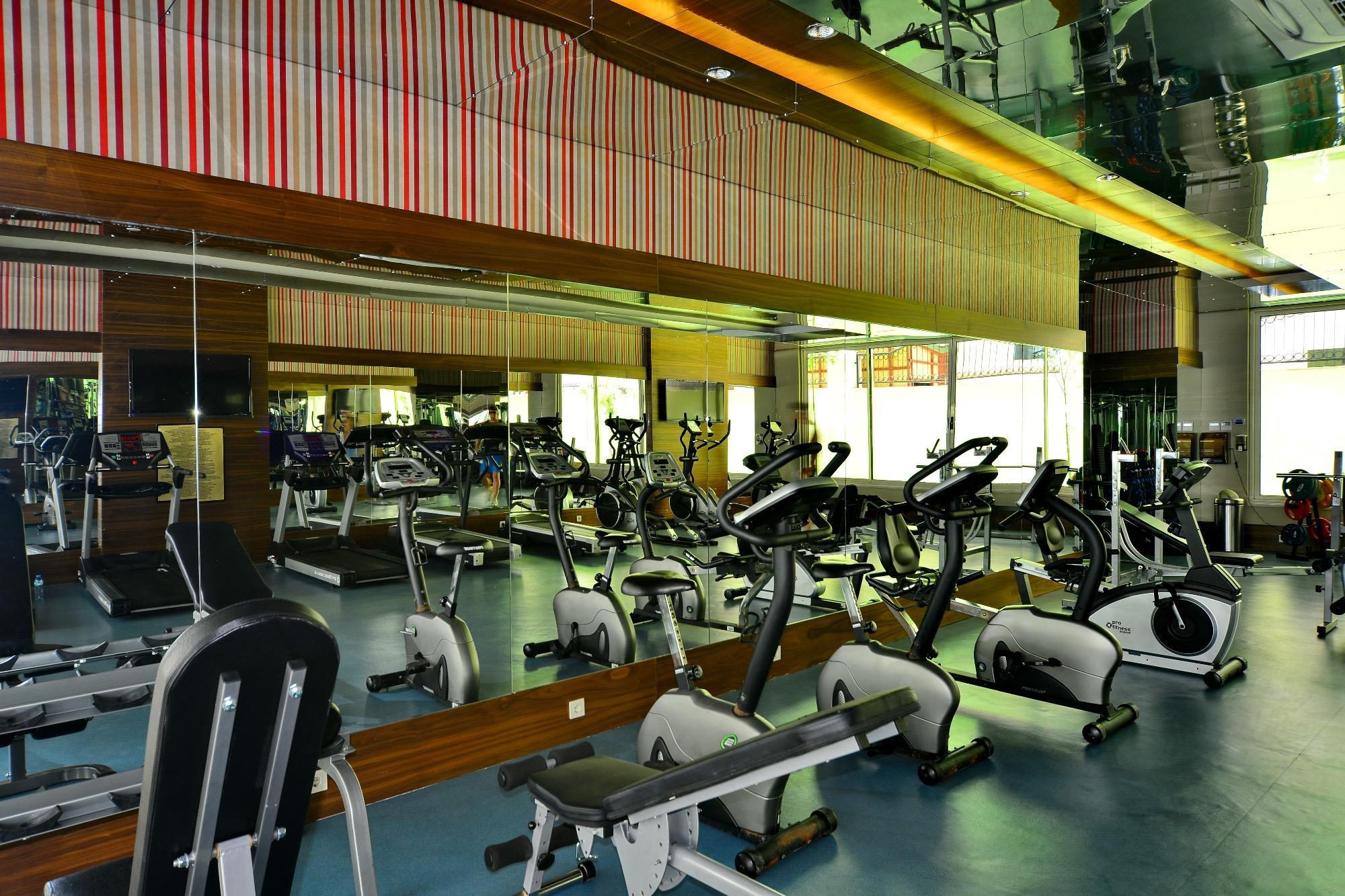 Side Crown Palace Ultra All Inclusive Bagian luar foto