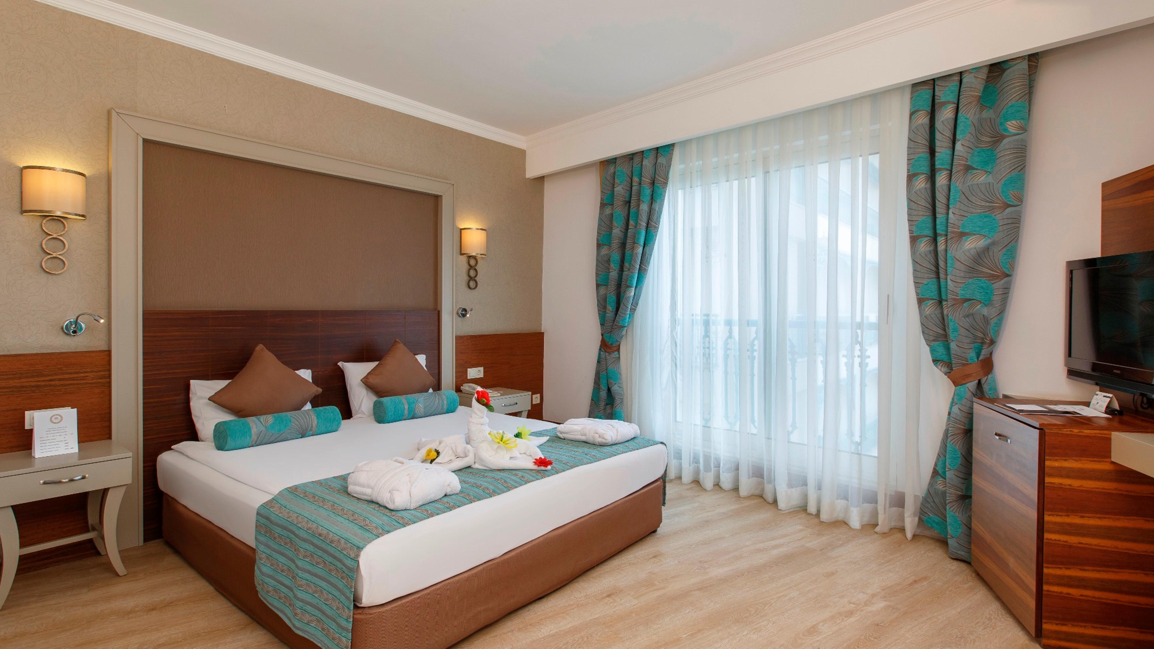 Side Crown Palace Ultra All Inclusive Bagian luar foto