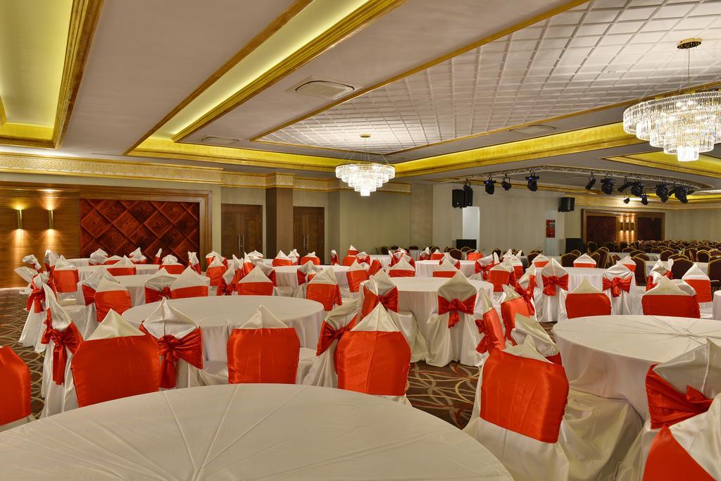 Side Crown Palace Ultra All Inclusive Bagian luar foto